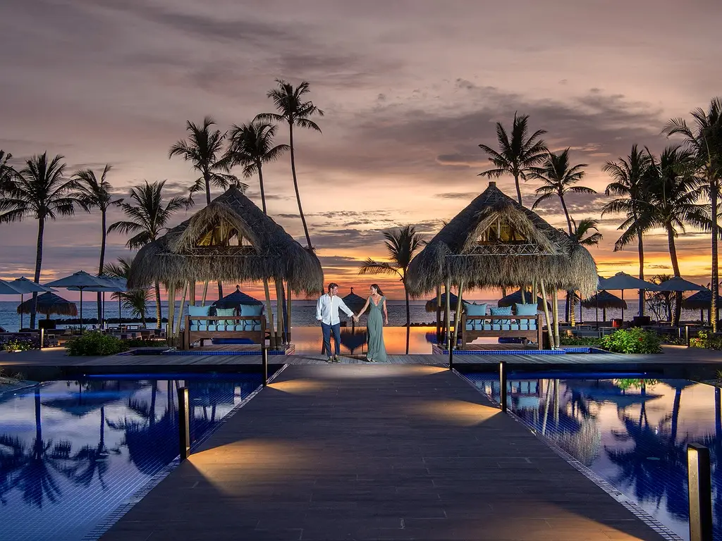 emerald_maldives_resort_and_spa_restaurant_1024x768